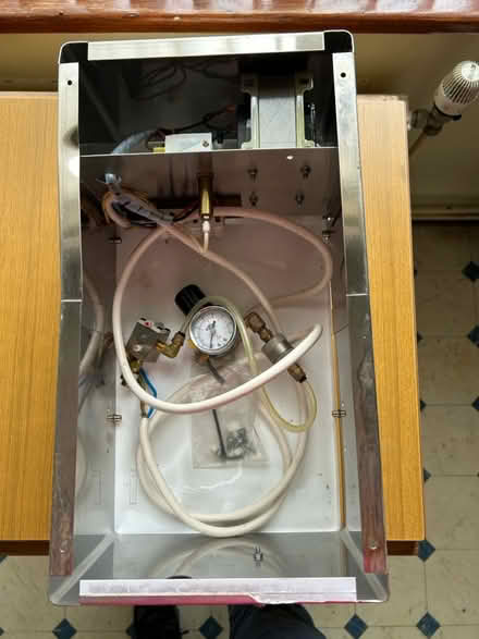 Photo of free Spares..Pressure gauge etc? (Didcot, OX11) #1