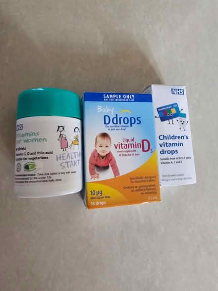 Photo of free vitamins Not expired (IG1) #2