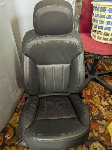 Photo of free Vauxhall car seat (Wallasey, CH44) #1