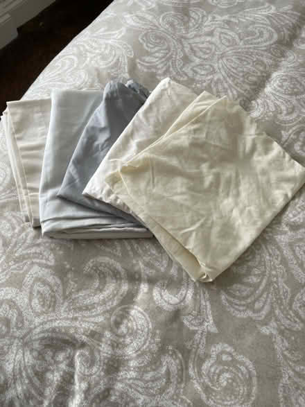 Photo of free Bed Linen - various (Worthing BN13) #1
