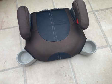 Photo of free Kids booster car seat (Wooburn Green, HP10) #3