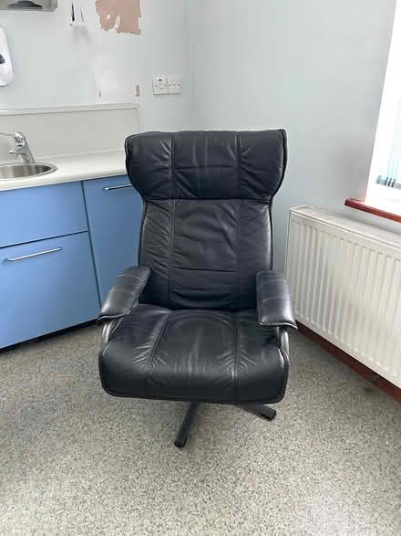 Photo of free Black faux leather chair (East Hagbourne, OX11) #1