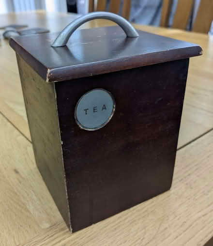 Photo of free Lapsang souchong tea & caddy (Sheet GU32) #1