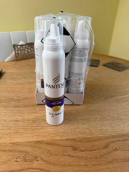 Photo of free Pantene Perfect Volume Mousse (Hanwell) #1