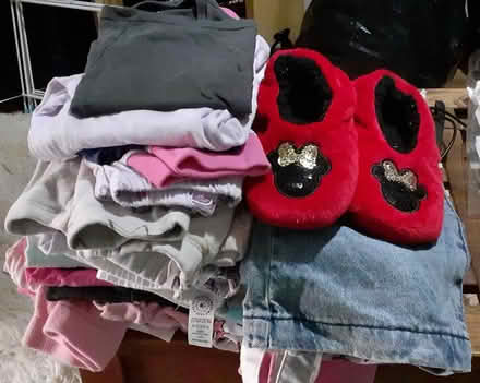 Photo of free Girls clothes (ME11) #1