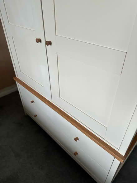 Photo of free Wardrobe with oak features (Chelmsford CM2) #4