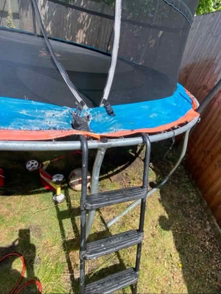Photo of free Trampoline (TW15) #2