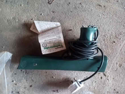 Photo of free Garage items (Hardwick OX16) #4