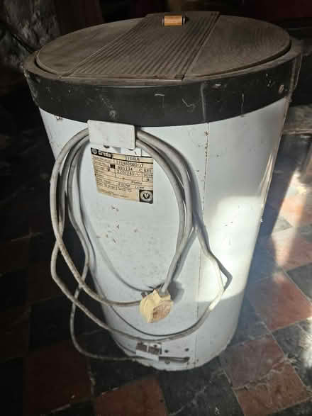 Photo of free Vintage portable spin dryer (SY11) #1