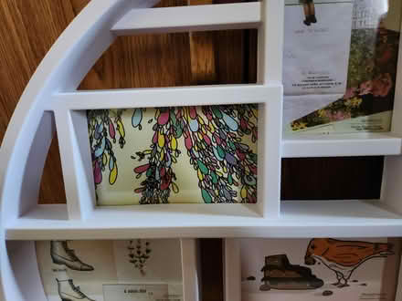 Photo of free Round photo frame (north central Brooklyn Park) #1