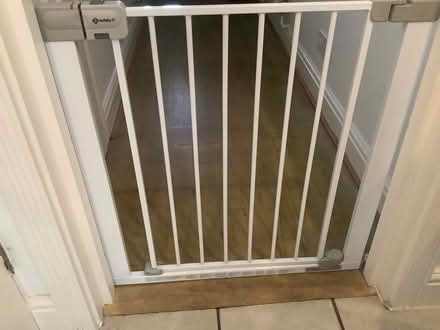 Photo of free Baby/dog gate (Wandsworth SW11) #1