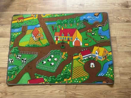 Photo of free Children’s farm rug with animals (Hertford) #1