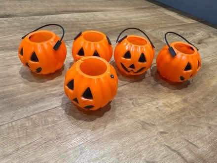 Photo of free Little plastic pumpkin decorations (Billericay CM12 Queens Park) #1