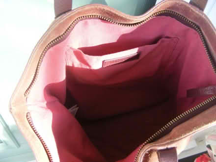 Photo of free White Stuff 100% leather shoulder bag - see description (Carbis Bay TR26) #2