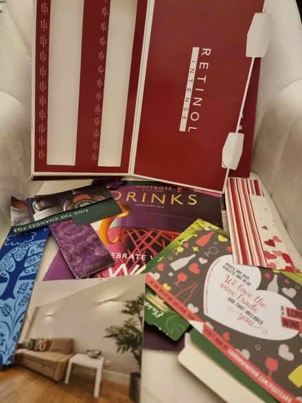 Photo of free Household material for crafts (stroud green N4) #2