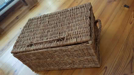 Photo of free Wicker basket/hamper (Lightpill GL5) #1