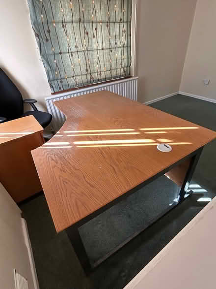 Photo of free Desk - 120 x 160cm (East Hagbourne, OX11) #2
