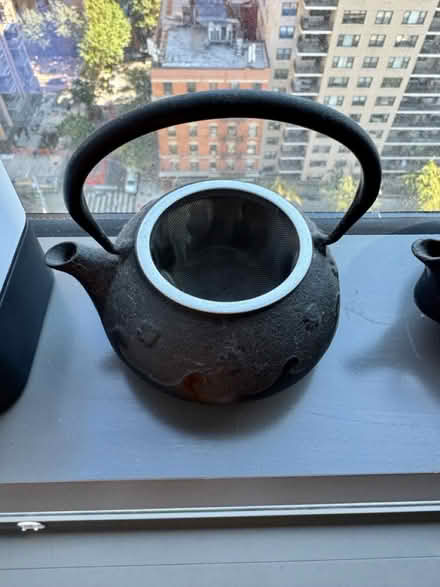 Photo of free Bento Box / Cast Iron Teapots (Upper West Side) #3