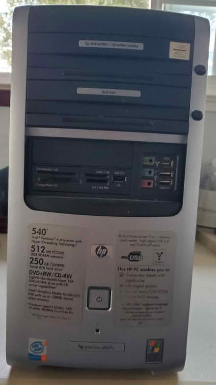 Photo of free Vintage desktop PC setup (Cupertino) #1