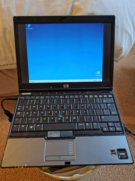 Photo of free HP "vintage" laptop - battery dead (Shepton Mallet BA4) #2