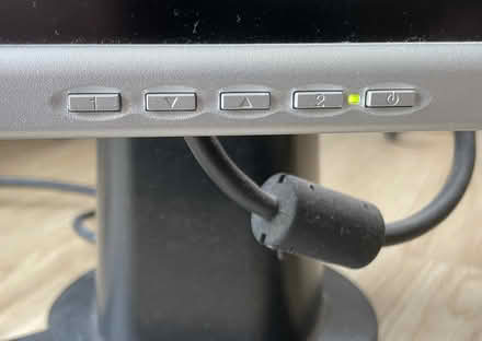 Photo of free Viewsonic 19"PC digital LCD display (LE16 9) #4