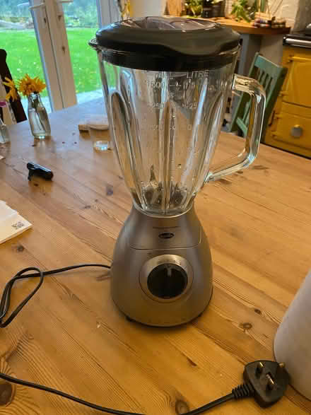 Photo of free Breville liquidiser (Stacey Bank S6) #1