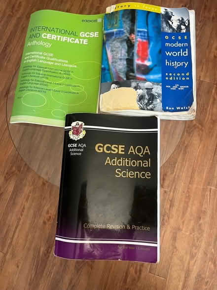 Photo of free study books (Chorleywood WD3) #3