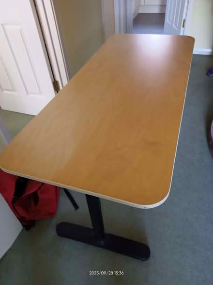 Photo of free Ikea table/desk (Purley on Thames RG31) #1