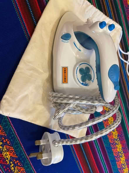 Photo of free Travel iron plus pouch (West End Village SO30) #1