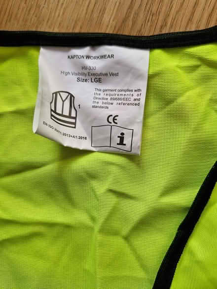 Photo of free Brand new hi vis vest, large (Skipton BD23) #2