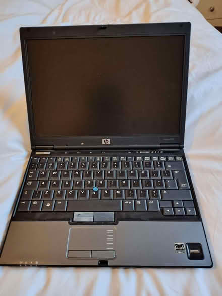 Photo of free HP "vintage" laptop - battery dead (Shepton Mallet BA4) #1