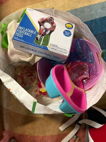Photo of free Party supplies - beach theme (Flatbush, Brooklyn) #1
