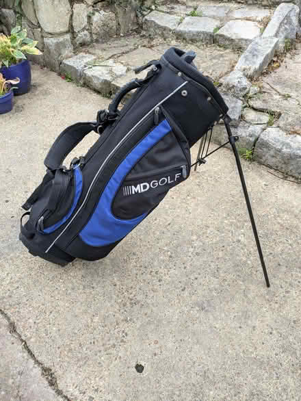 Photo of free Golf bag with stand (Buckhurst Hill IG9) #1