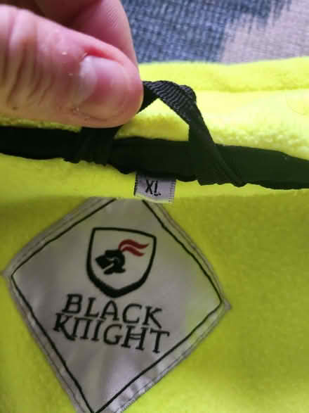 Photo of free Hi-Vis Yellow fleece jacket - XL (Middleton MK10) #2