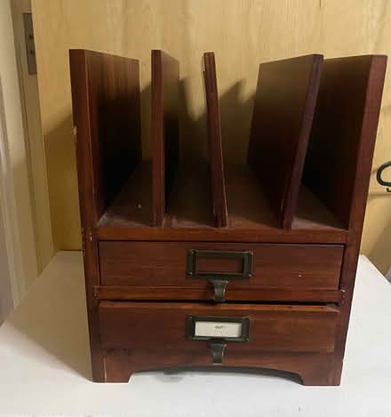 Photo of free Desk organiser (CR4) #1