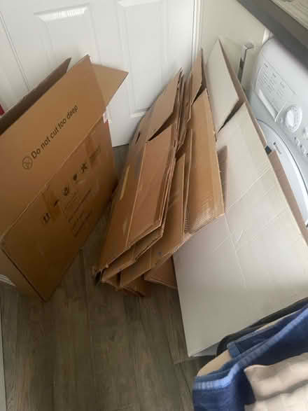 Photo of free Various boxes (L14 3NB) #1