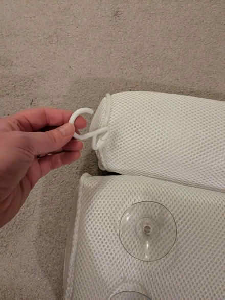 Photo of free Bath pillow (BN43) #3