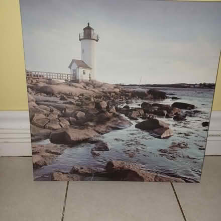 Photo of free Wall canvas (Denton's Green WA10) #1