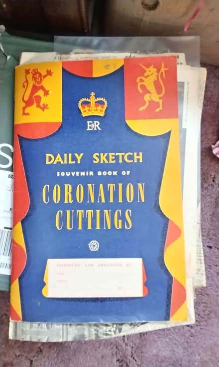 Photo of free coronation scrap book (Barford, near Warwick) #1