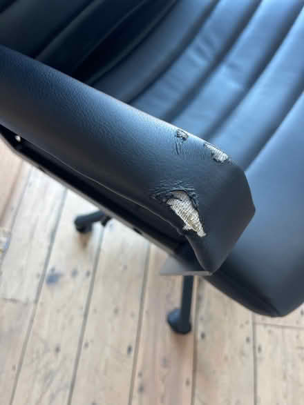 Photo of free Black office chair (BN41) #2