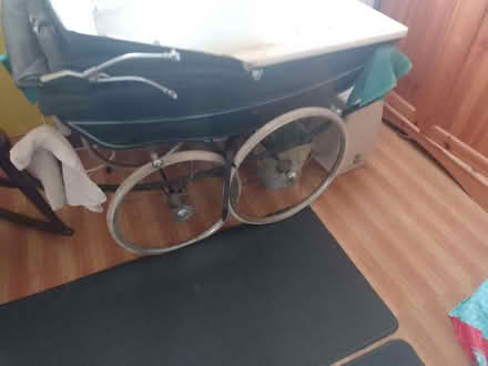 Photo of free Vintage Silver Cross Pram Project (Hugglescote LE67) #1