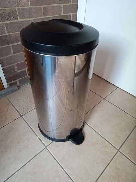 Photo of free Large bin (Oswestry) #1