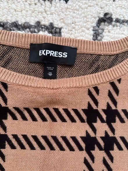 Photo of free EXPRESS women’s sweater XS (Rego Park) #3