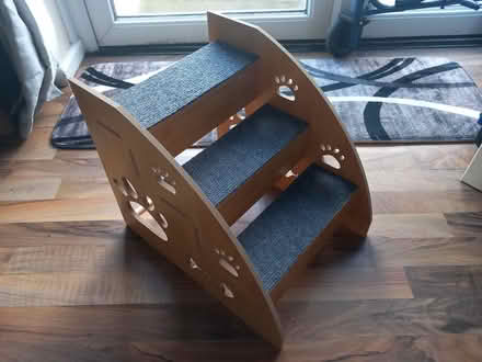 Photo of free Pet Steps. (Hester's Way GL51) #1