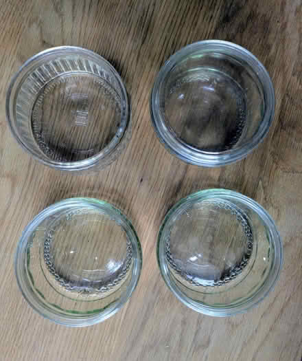Photo of free Four glass pots (DA7 Bexleyheath) #1