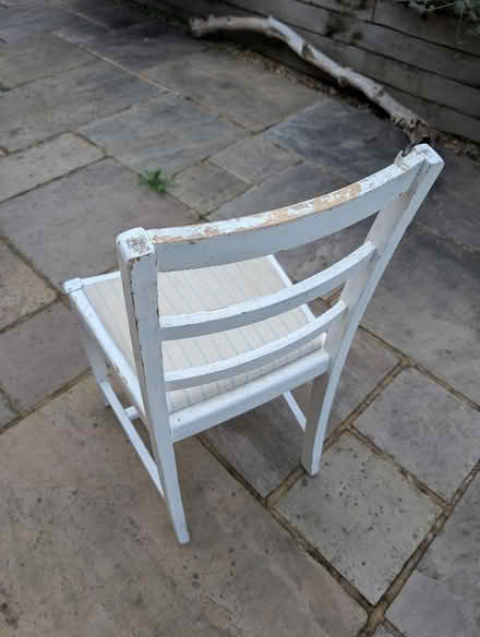 Photo of free 4 dining room chairs (Berkhamsted HP4) #1