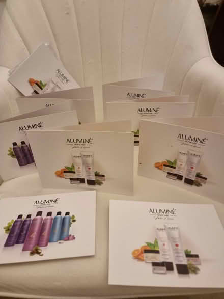 Photo of free Household material for crafts (stroud green N4) #4