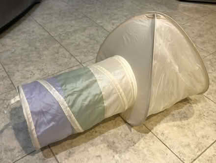 Photo of free pop-up small pet tent and tunnel [20886] #1