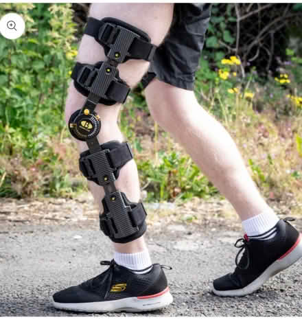 Photo of free Adjustable knee brace (NW3) #1