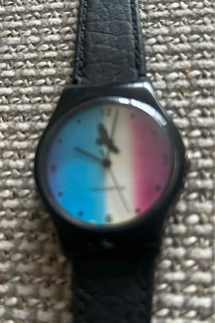 Photo of free Watch with Bird Background (Willaston CH64) #2